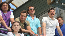 2 июня 2014 года. Дмитрий ЛОСЬКОВ, Дмитрий КИРИЧЕНКО, Ролан ГУСЕВ, Евгений АЛДОНИН и Андрей КАРЯКА (слева направо) на московской тренировке сборной России перед ЧМ-2014.