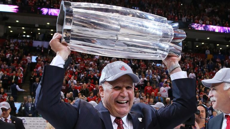 Клод ЖЮЛЬЕН. Фото REUTERS Клод ЖЮЛЬЕН. Фото REUTERS