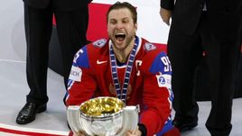 "Уехал в НХЛ в 20 лет, так как выбора не оставалось".  Морозову - 40