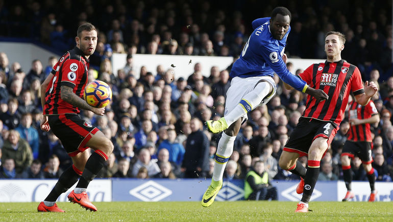 Первый гол Ромелу ЛУКАКУ. Фото REUTERS Первый гол Ромелу ЛУКАКУ. Фото REUTERS
