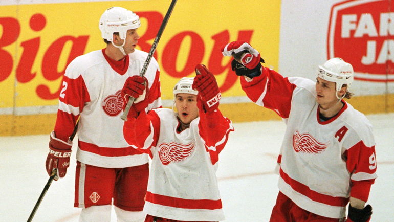 Вячеслав ФЕТИСОВ, Вячеслав КОЗЛОВ и Сергей ФЕДОРОВ. Фото REUTERS Вячеслав ФЕТИСОВ, Вячеслав КОЗЛОВ и Сергей ФЕДОРОВ. Фото REUTERS