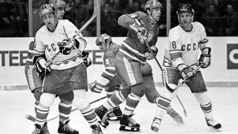 Владимир ПЕТРОВ (справа) и Борис МИХАЙЛОВ. Фото Анатолий БОЧИНИН Владимир ПЕТРОВ (справа) и Борис МИХАЙЛОВ. Фото Анатолий БОЧИНИН