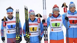 Сегодня. Лахти. Сборная России - справа налево: Андрей ЛАРЬКОВ, Александр БЕССМЕРТНЫХ, Алексей ЧЕРВОТКИН и Сергей УСТЮГОВ.