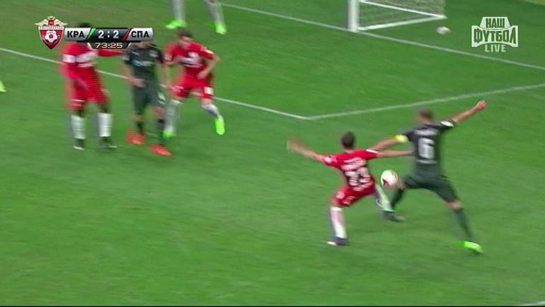 72-я минута. Столкновение Дмитрия КОМБАРОВА и Андреаса ГРАНКВИСТА. 72-я минута. Столкновение Дмитрия КОМБАРОВА и Андреаса ГРАНКВИСТА.