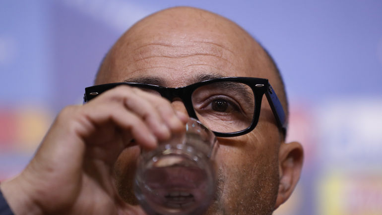 Хорхе САМПАОЛИ на предматчевой пресс-конференции. Фото AFP Хорхе САМПАОЛИ на предматчевой пресс-конференции. Фото AFP