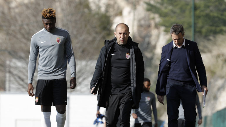 Леонарду ЖАРДИМ (в центре). Фото REUTERS Леонарду ЖАРДИМ (в центре). Фото REUTERS