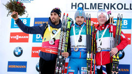 Мартен ФУРКАД, Антон ШИПУЛИН и финишировавший третьим Йоханнес БЕ.