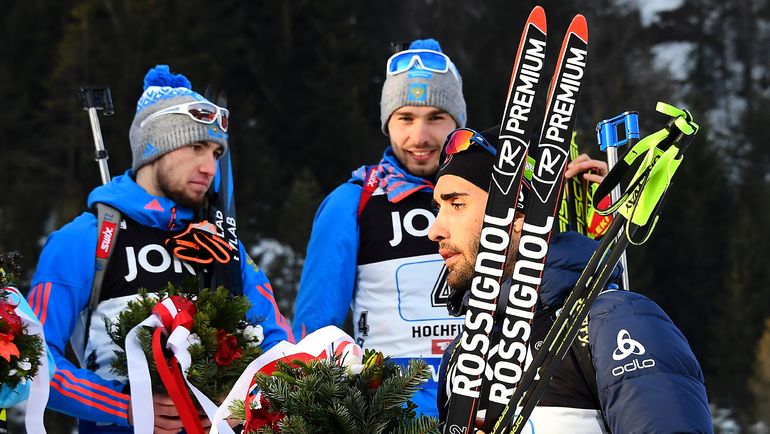 9 февраля. Хохфильцен. Антон ШИПУЛИН (в центре) и Александр ЛОГИНОВ (слева) и Мартен ФУРКАД. Фото REUTERS 9 февраля. Хохфильцен. Антон ШИПУЛИН (в центре) и Александр ЛОГИНОВ (слева) и Мартен ФУРКАД. Фото REUTERS