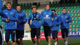 Сегодня. Краснодар. Тренировка сборной России. МАРИУ ФЕРНАНДЕС – третий справа.