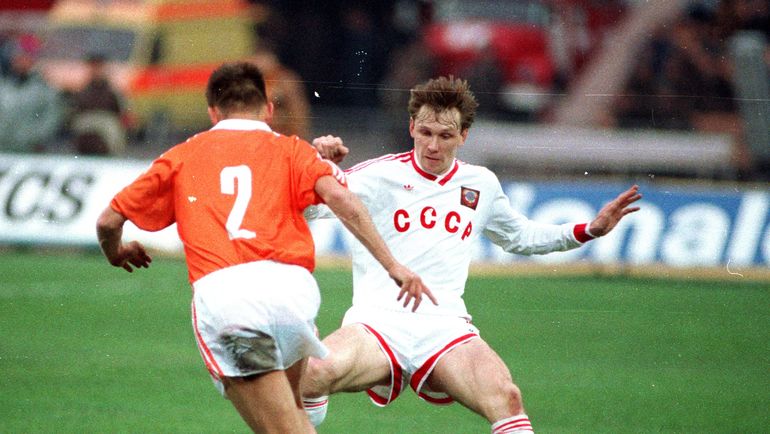 Сергей РОДИОНОВ в сборной СССР. Фото Федор АЛЕКСЕЕВ. Сергей РОДИОНОВ в сборной СССР. Фото Федор АЛЕКСЕЕВ.