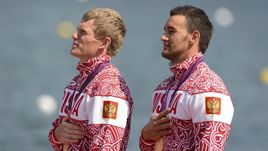 11 августа 2012 года. Лондон. Юрий ПОСТРИГАЙ (слева) и Александр ДЬЯЧЕНКО с золотыми медалями Олимпиады.