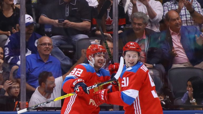 Евгений КУЗНЕЦОВ и Владимир ТАРАСЕНКО. Фото AFP Евгений КУЗНЕЦОВ и Владимир ТАРАСЕНКО. Фото AFP