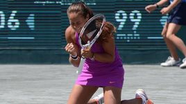 Сегодня. Чарльстон. Дарья КАСАТКИНА выиграла свой первый индивидуальный трофей в карьере.