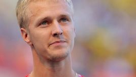 Александр ХЮТТЕ.