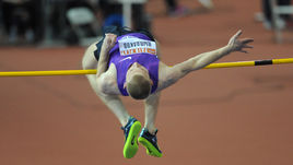 Чтобы отобраться на лондонскую Олимпиаду, Даниилу ЦЫПЛАКОВУ надо будет прыгнуть в высоту на 2,30.