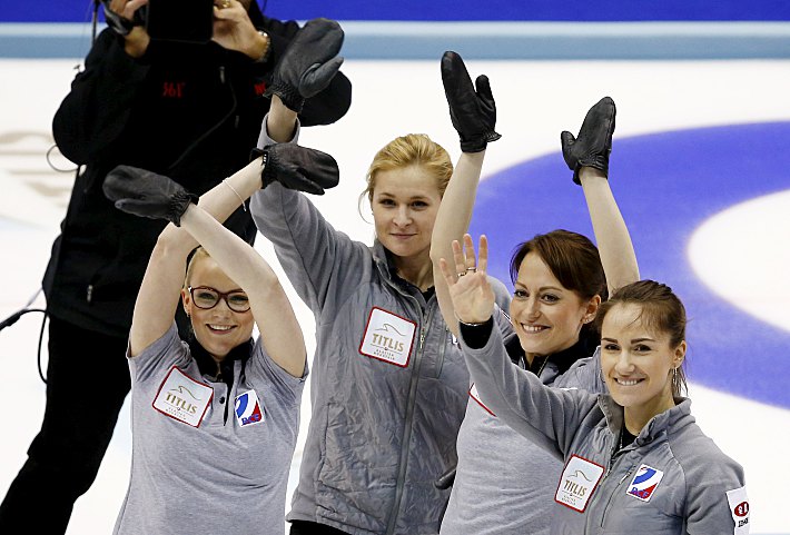 Бронзовые призеры ЧМ-2015 Александра САИТОВА, Маргарита ФОМИНА, Екатерина ГАЛКИНА и Анна СИДОРОВА.