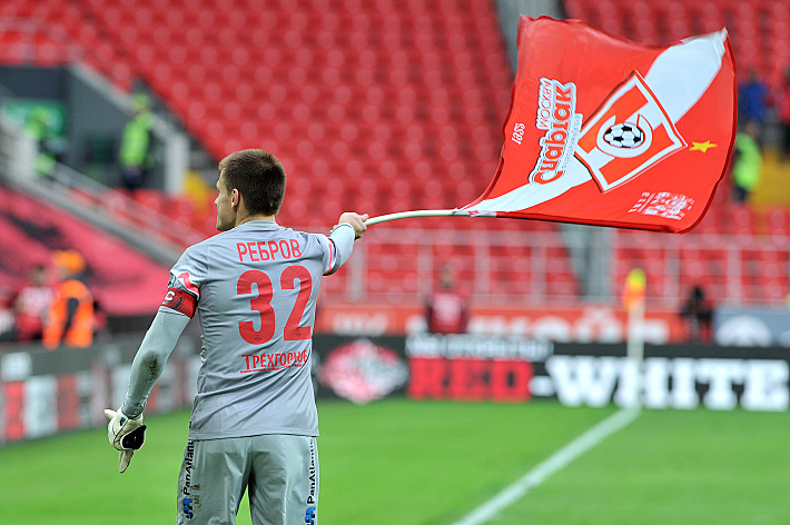 Артем РЕБРОВ после матча. Фото – Алексей ИВАНОВ,