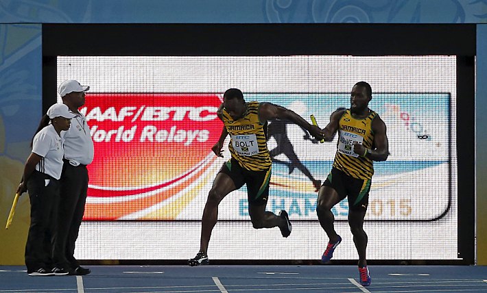 Усэйн БОЛТ: 8,65 в эстафете. Фото - REUTERS