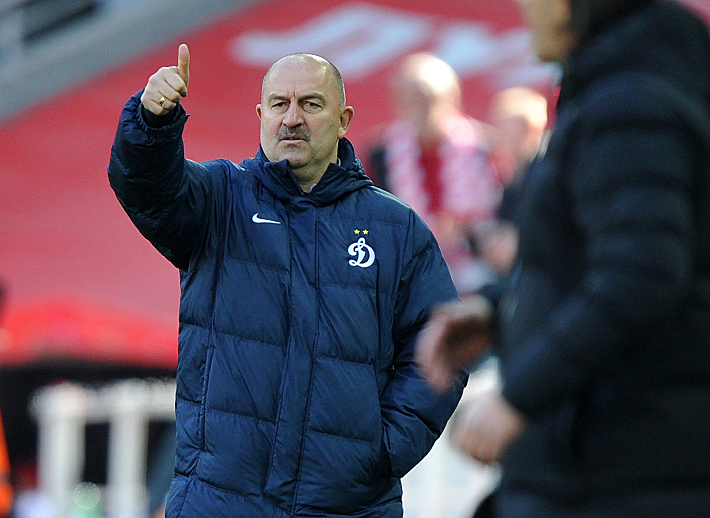 Главный тренер