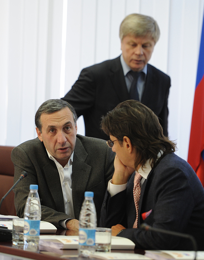 Евгений ГИНЕР, Леонид ФЕДУН и президент РФС Николай ТОЛСТЫХ. Фото – Александр ФЕДОРОВ,