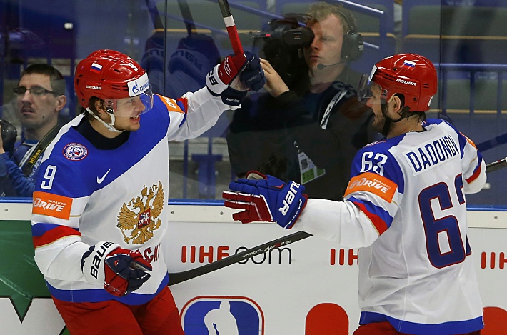 Артемий ПАНАРИН и Евгений ДАДОНОВ. Фото - REUTERS