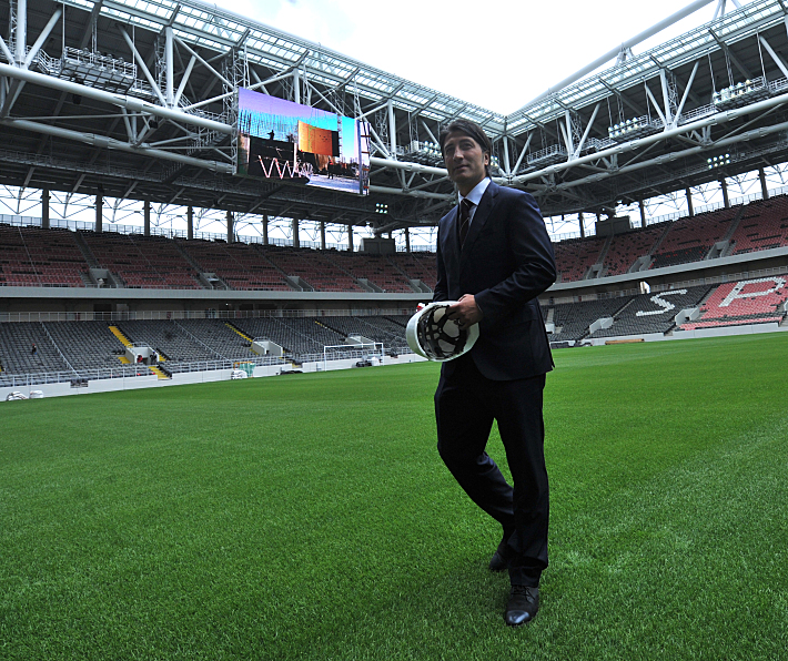 16 июня 2014 года. Москва. Представление нового главного тренера красно-белых Мурата ЯКИНА на