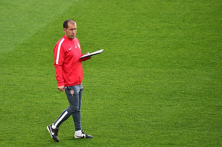 Главный тренер