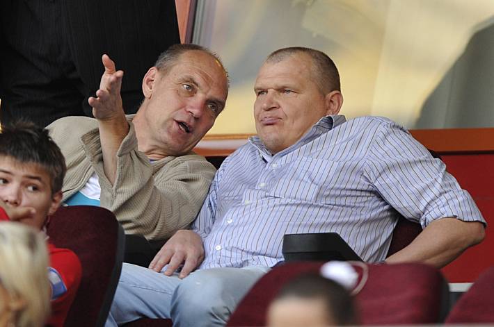 Сергей ГОРЛУКОВИЧ (справа) и Александр БУБНОВ. Фото - Александр ФЕДОРОВ,