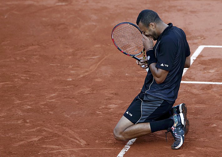 Эмоции Жо-Уилфрида ЦОНГА на победу. Фото AFP