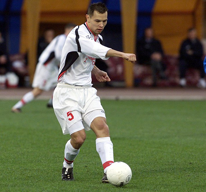 12 марта 2001 года. Защитник