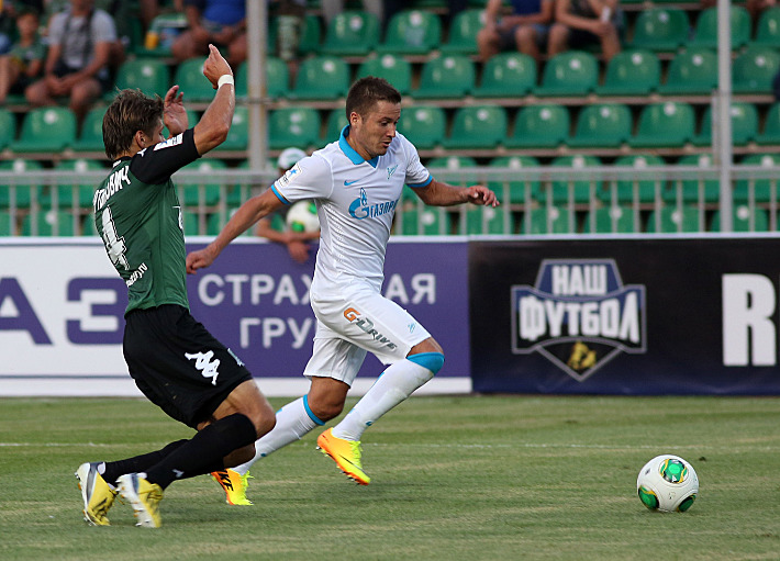 Александр МАРТЫНОВИЧ в борьбе против Виктора ФАЙЗУЛИНА. Фото Виталий ТИМКИВ