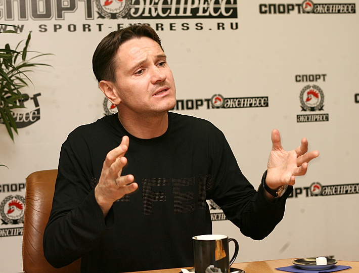 Дмитрий АЛЕНИЧЕВ в редакции