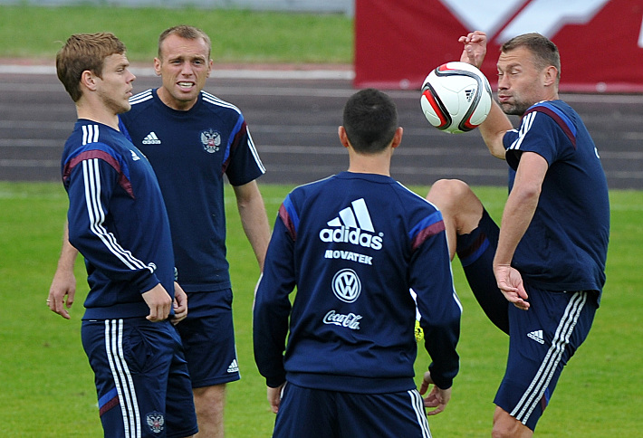 Александр КОКОРИН, Денис ГЛУШАКОВ и Василий БЕРЕЗУЦКИЙ. Фото - Александр ФЕДОРОВ,