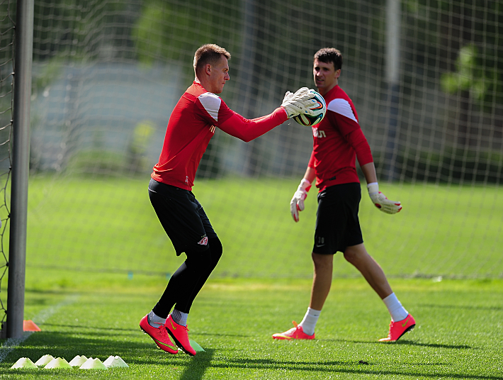 Артем РЕБРОВ и Сергей ПЕСЬЯКОВ. Фото Антон СЕРГИЕНКО