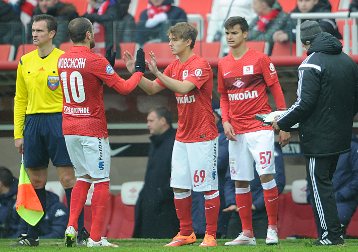 Юра МОВСИСЯН, Денис ДАВЫДОВ и Вячеслав КРОТОВ. Фото Алексей ИВАНОВ,