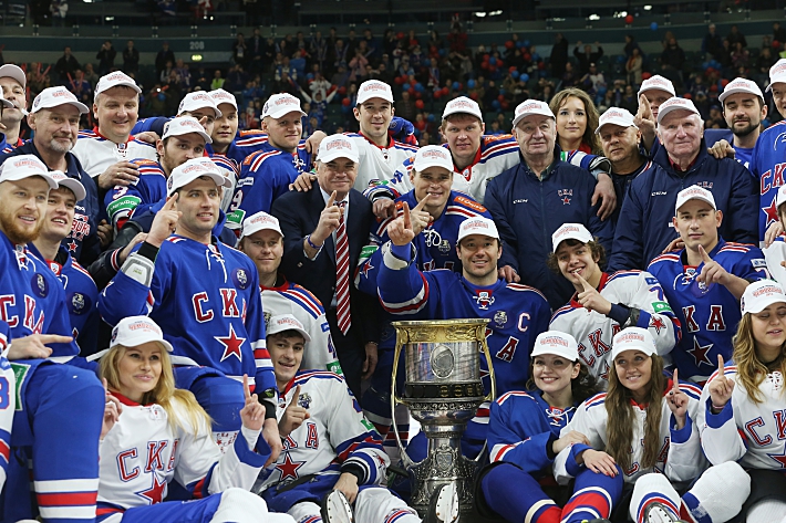 СКА - обладатель Кубка Гагарина-2015. Фото - Игорь РУССАК, РИА Новости