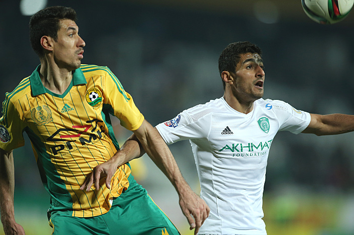 АИЛТОН (справа). Фото - Виталий ТИМКИВ