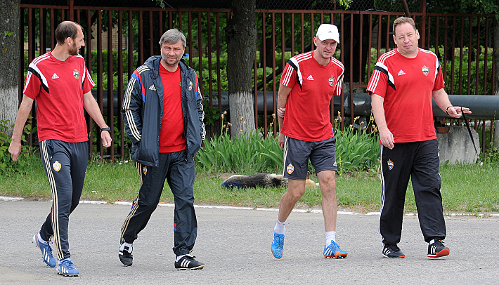 Элвер РАХИМИЧ, Сергей ОВЧИННИКОВ, Виктор ОНОПКО и Леонид СЛУЦКИЙ. Фото Алексей ИВАНОВ,