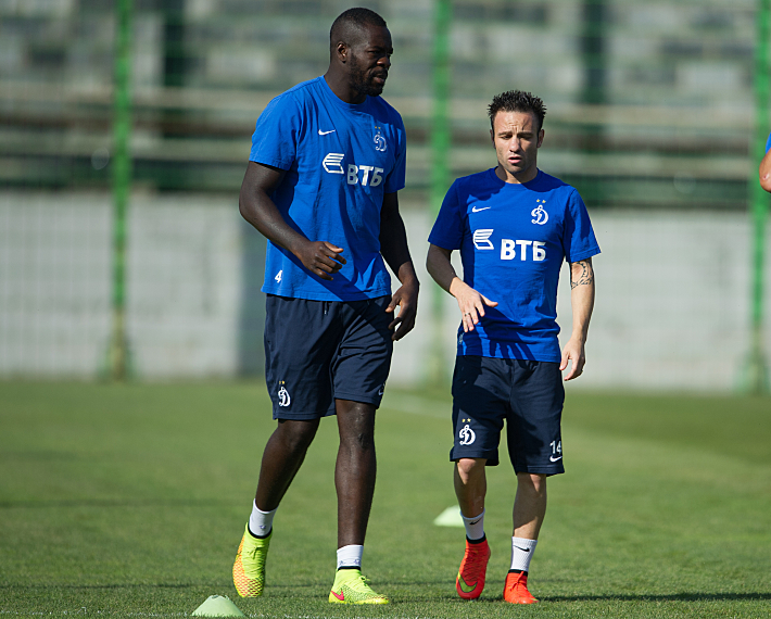 Кристофер САМБА и Матье ВАЛЬБУЭНА. Фото - Антон СЕРГИЕНКО,