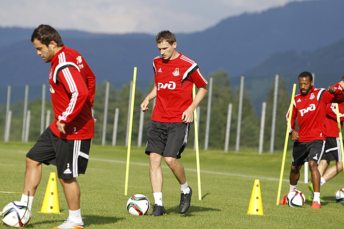 Фото - Александр ПОГРЕБНЯК, ФК