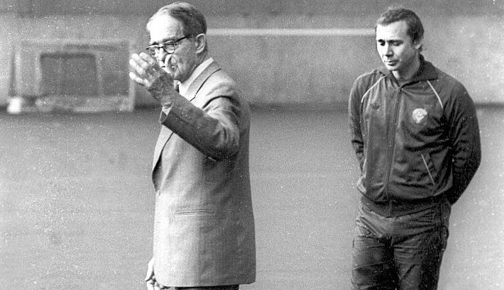 1989 год. Николай СТАРОСТИН (слева) на первой тренировке Олега РОМАНЦЕВА в