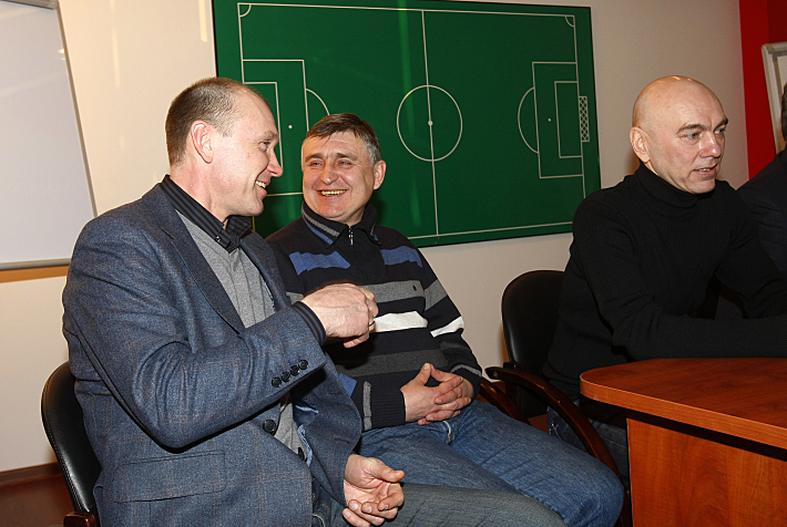 2011 год. Сергей РОДИОНОВ, Федор ЧЕРЕНКОВ и Вагиз ХИДИЯТУЛЛИН на презентации обновленной базы