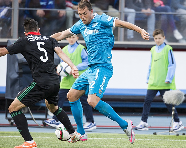 Нападающий