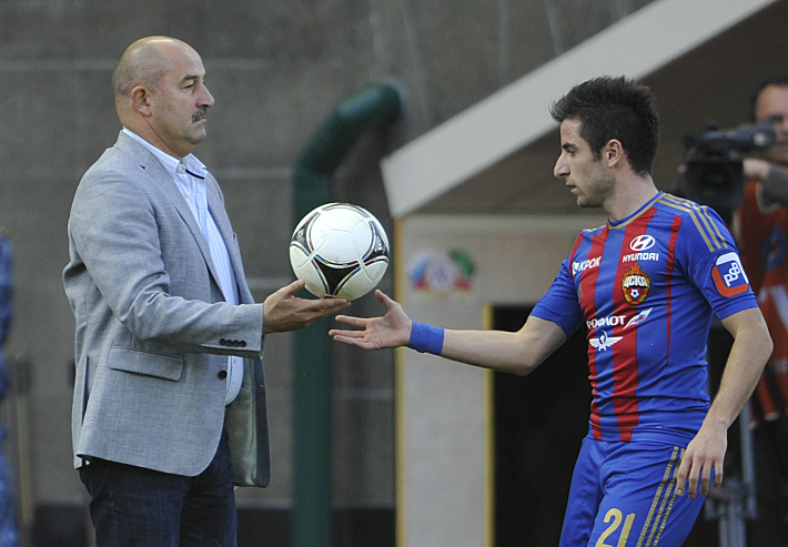 Станислав ЧЕРЧЕСОВ и Зоран ТОШИЧ. Фото Александр ФЕДОРОВ,