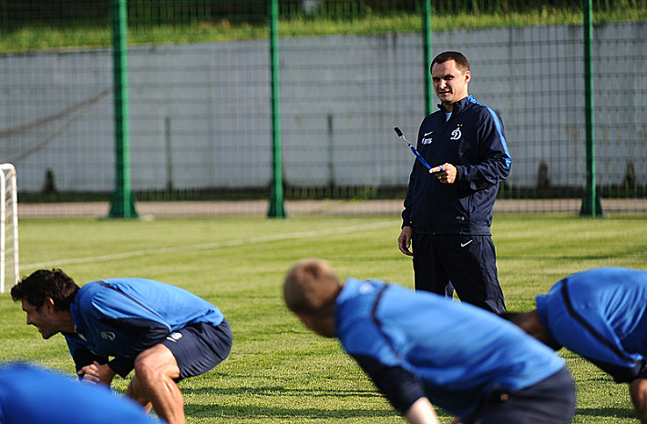 Новый главный тренер Андрей КОБЕЛЕВ. Фото - ФК