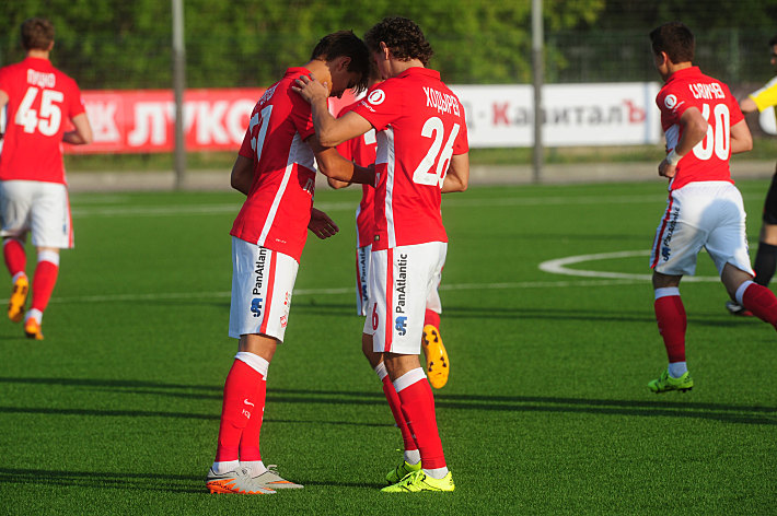 Леонид Федун смотрит в будущее, поэтому финансирует