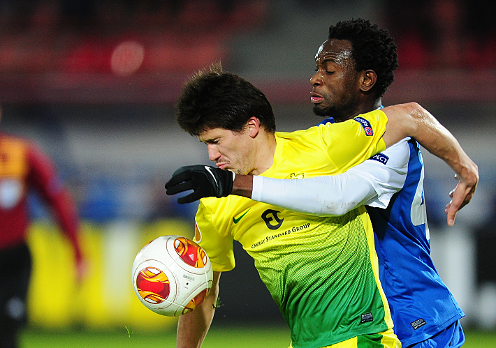 Илья МАКСИМОВ (в центре). Фото Антон СЕРГИЕНКО