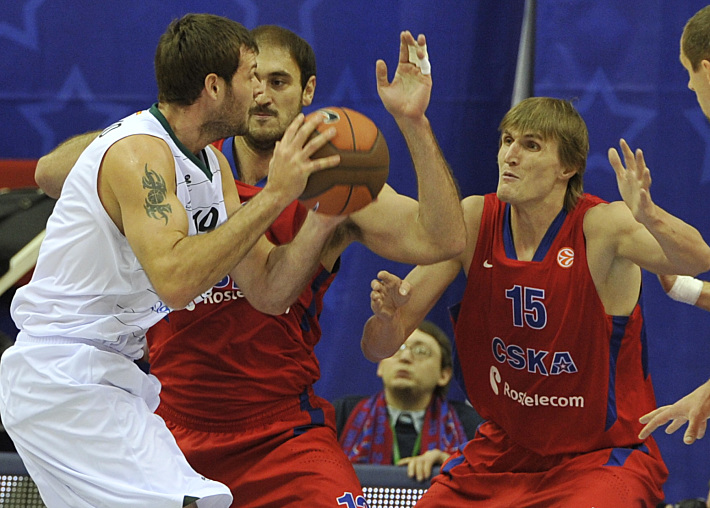 Джоэл ФРИЛЭНД в матче против ЦСКА. Фото Александр ФЕДОРОВ,