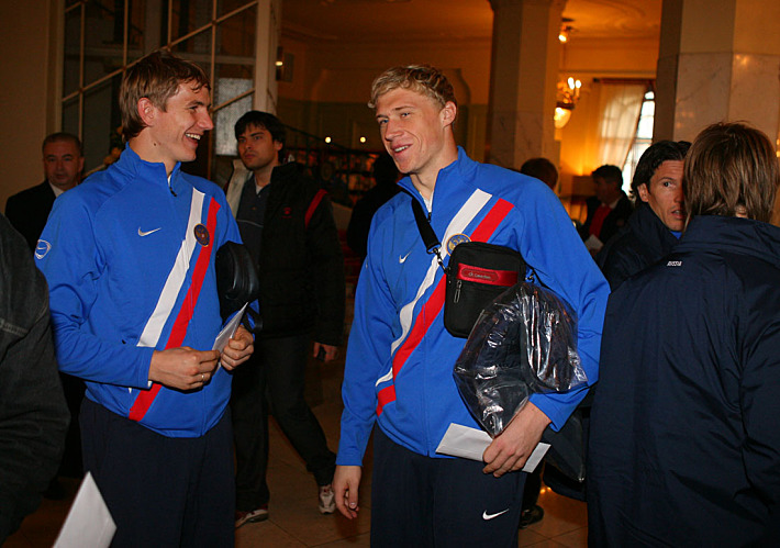 Роман ПАВЛЮЧЕНКО и Павел ПОГРЕБНЯК. Фото - Алексей ИВАНОВ,