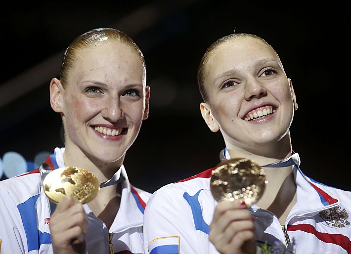 Светлана РОМАШИНА (слева) и Светлана КОЛЕСНИЧЕНКО (справа). Фото REUTERS